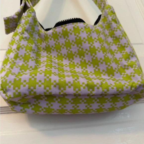 Baggu Pink Pistachio Pixel Gingham Mini NylonShoulder Bag with Bold Design - Picture 2 of 6